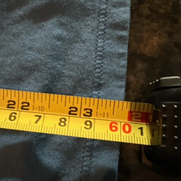 NWOT Izod T-shirt - Picture 8 of 8